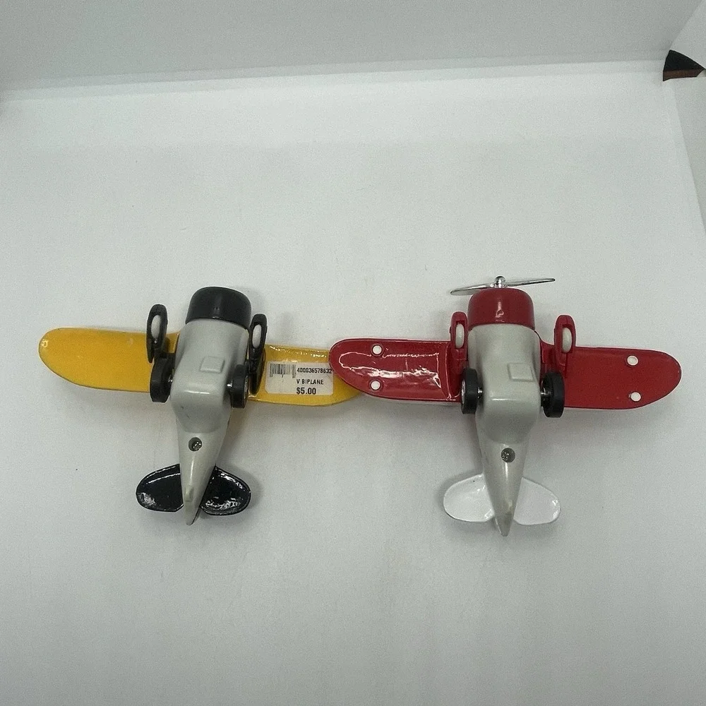 LOT OF 2 Planes Metal‎  One Yellow One Red Grey Air And Space